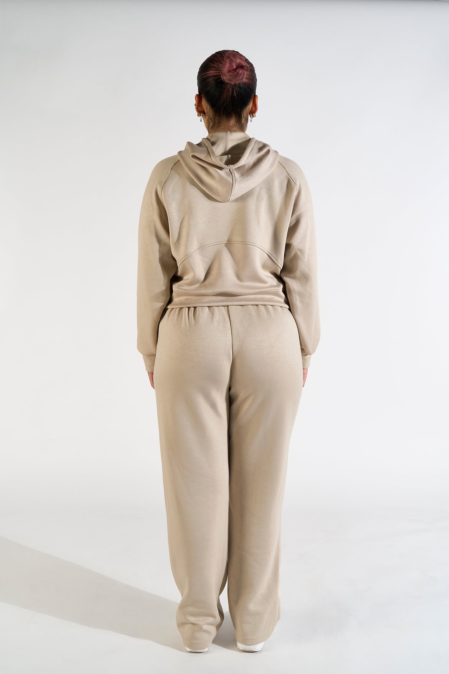THE ELEVATE CROPPED HOODIE
