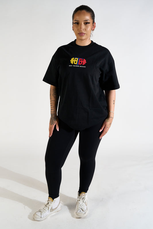 THE ESSENTIAL OVERSIZED TEE